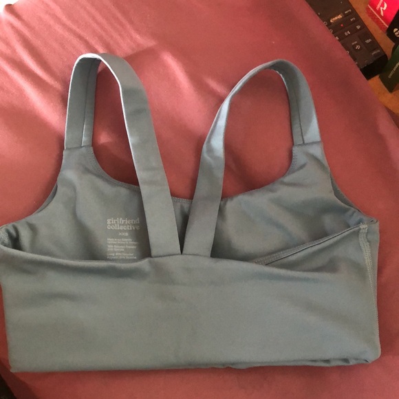 Girlfriend Collective sports bra - Picture 2 of 3